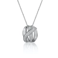 Colgante-brillante-de-plata-diseno-cruzado-con-circonitas.webp